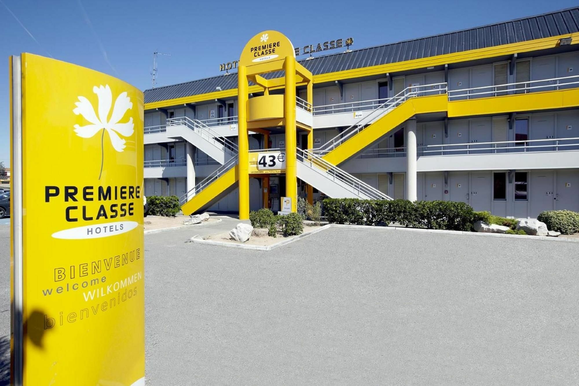 Premiere Classe Aeroport Marseille Vitrolles  Exterior photo