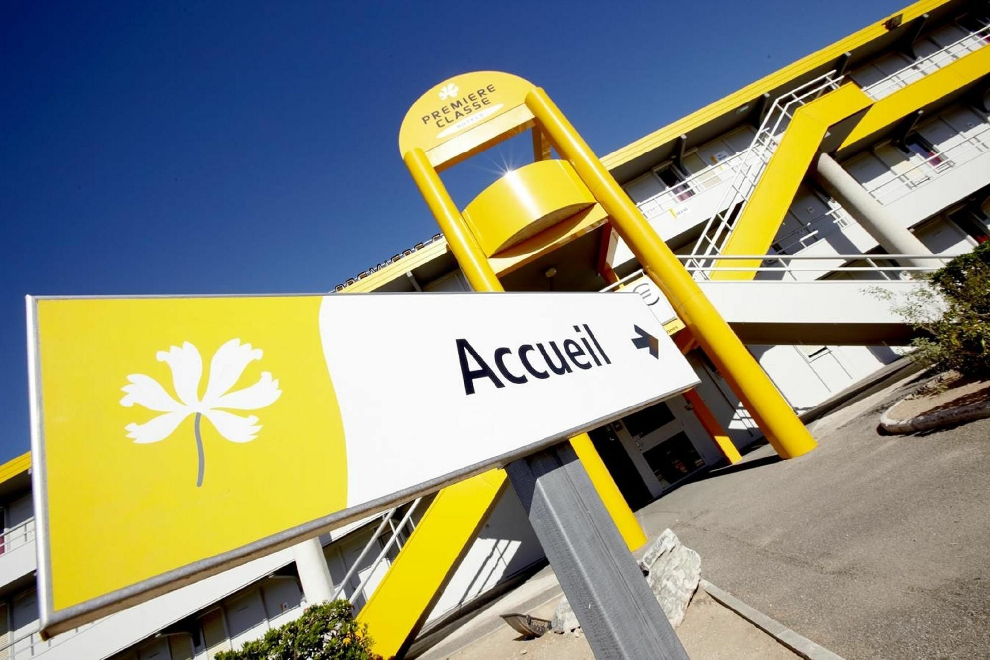 Premiere Classe Aeroport Marseille Vitrolles  Exterior photo